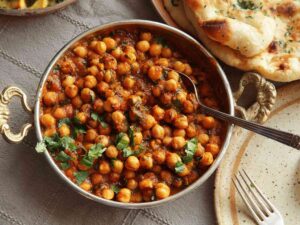 33. CHANA MASALA (vegan).